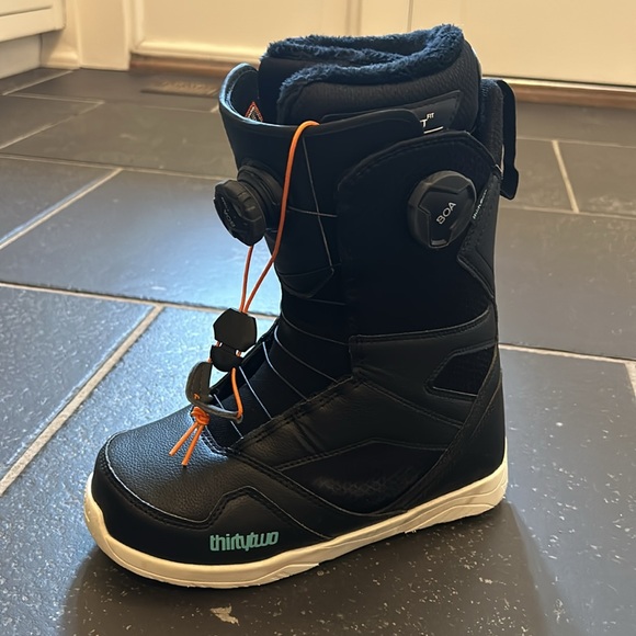 Size 7.5 Snowboard boots from the brand Thirty Two - Picture 2 of 3